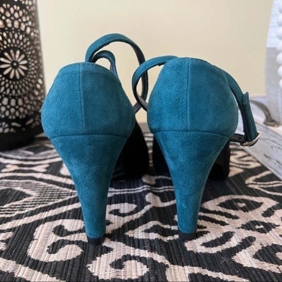 24. Hudson London Womens Dress Shoes Ankle Strap Color-blocked Sz 38 EU / 7 US - Picture 6 of 11